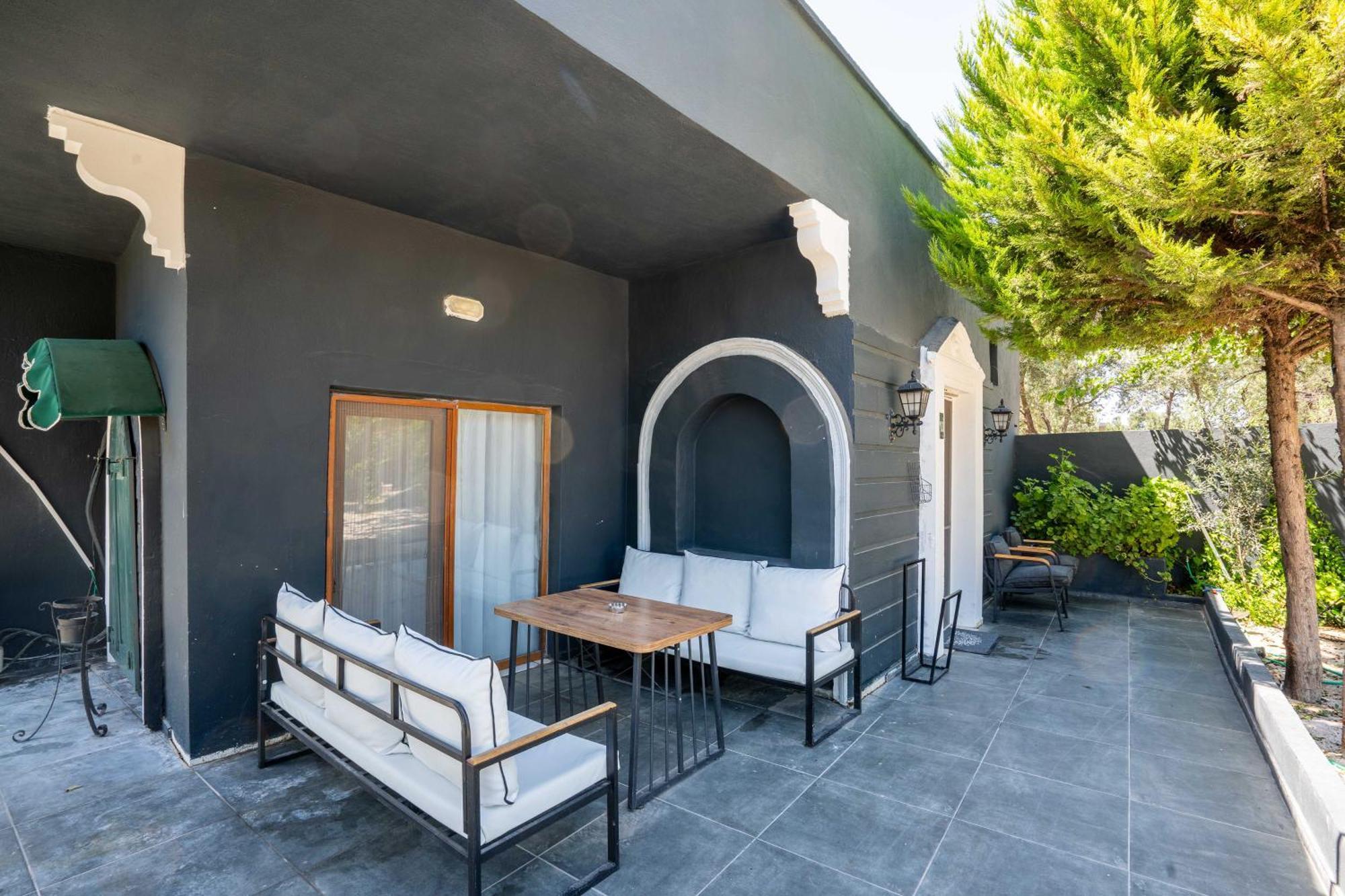 Simlarda Country Club Ayvalik Villa Eksteriør bilde